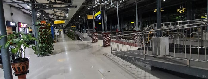 Stasiun Solo Balapan is one of Jakarta Raya.