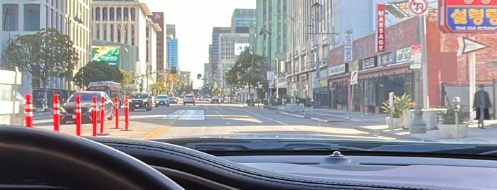 Mid-City is one of Los Angeles districts and neighborhoods.
