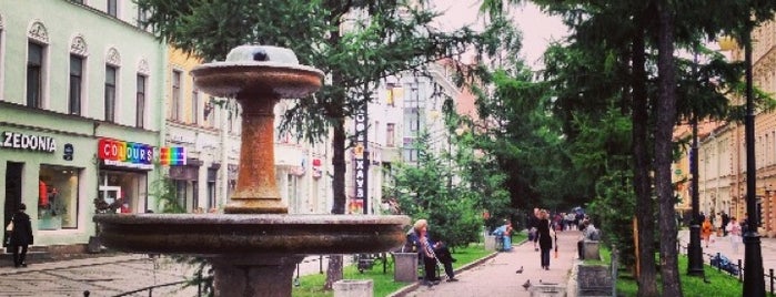Андреевский бульвар is one of Tempat yang Disimpan Aka.