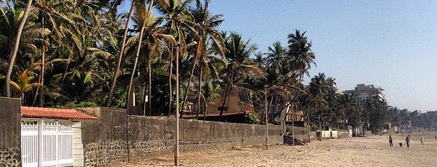 Juhu Beach is one of Tempat yang Disukai 🎈Su🎈✈🌍.