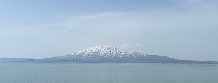 Ayanıs Sahili is one of Yunus Emre 님이 좋아한 장소.