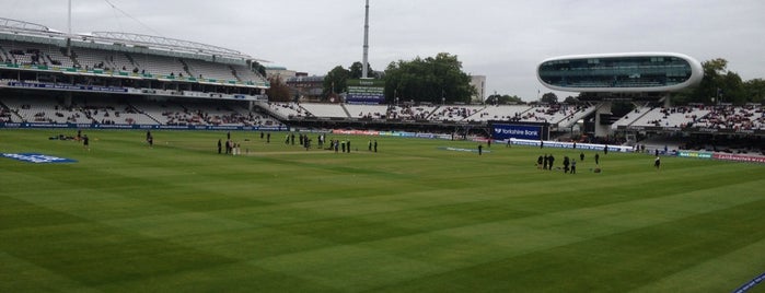 Lord's Cricket Ground (MCC) is one of Wallpaper.