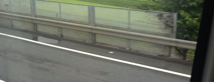 Tsukiyono IC is one of 関越自動車道 (KAN-ETSU EXPWY).