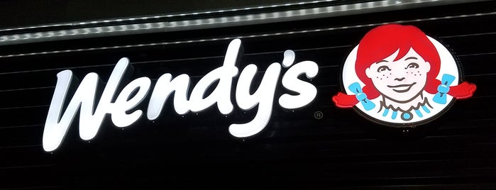 Wendy’s is one of Orte, die 🌸Kiesha gefallen.
