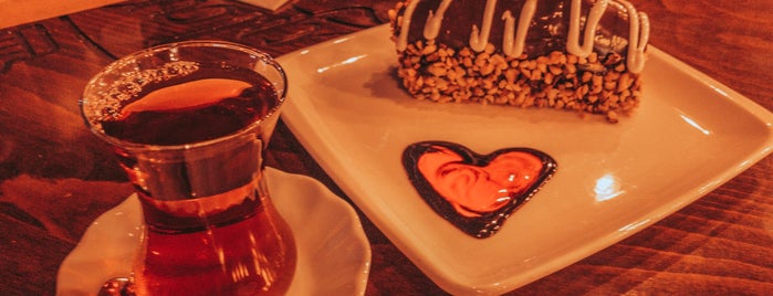 Saraylı Pasta&Cafe is one of Posti che sono piaciuti a Hilal.