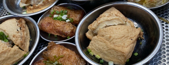 Tho Yuen Restaurant (桃园茶楼) is one of Bib Gourmand (Michelin Guide Malaysia).