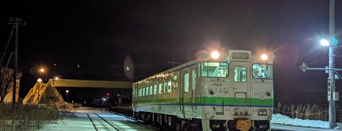 Mukawa Station is one of JR 홋카이도역 (JR 北海道地方の駅).