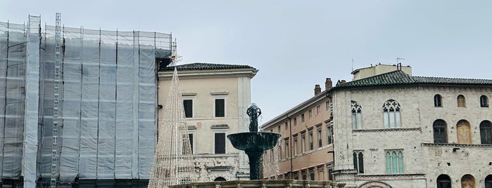 Fontana Maggiore is one of Perugia.