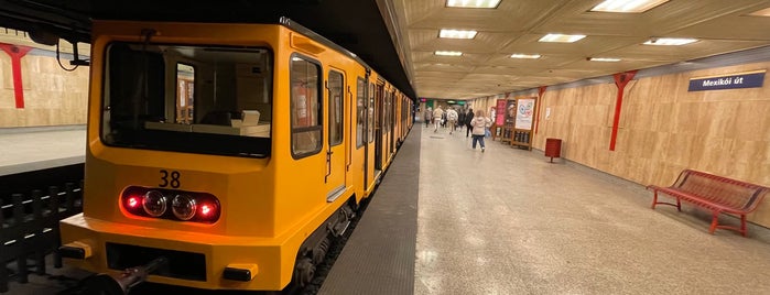 Métro Mexikói út (M1) is one of Budapesti metrómegállók.