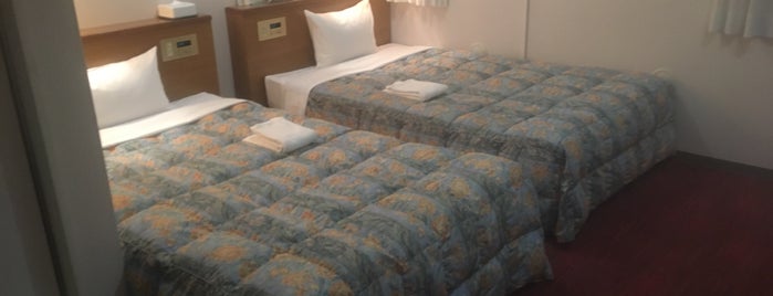 Benikea Calton Hotel Fukuoka Tenjin is one of Posti che sono piaciuti a ヤン.