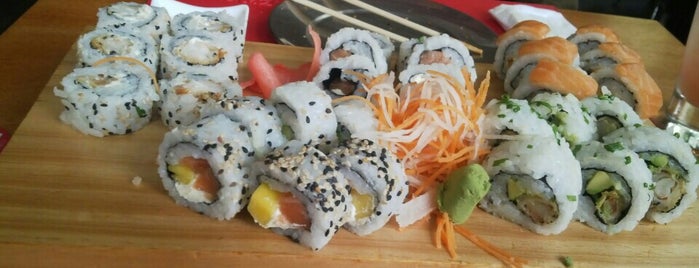 SushiPop Izakaya is one of Comida favoritos.