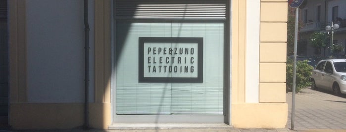 Pepe Zuno Electric Tatooing is one of Libecciate.