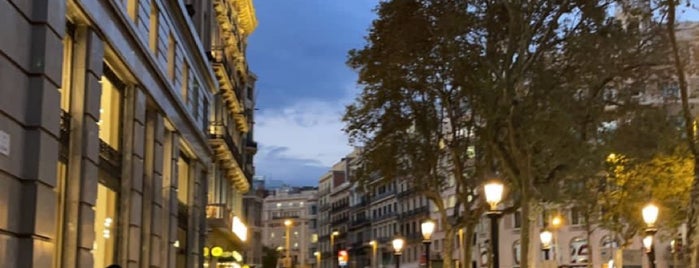 Passeig de la Rambla is one of برشلونة.