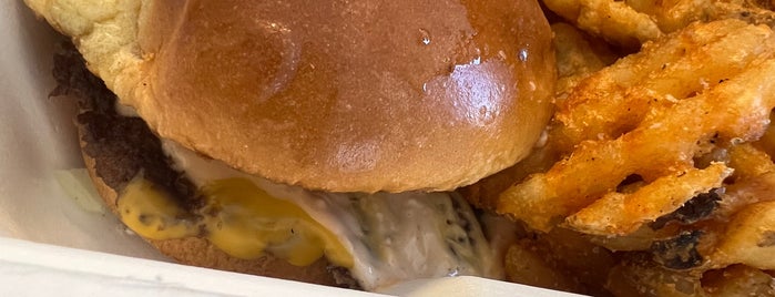Extrasauce is one of BURGERS TO TRY!!!.