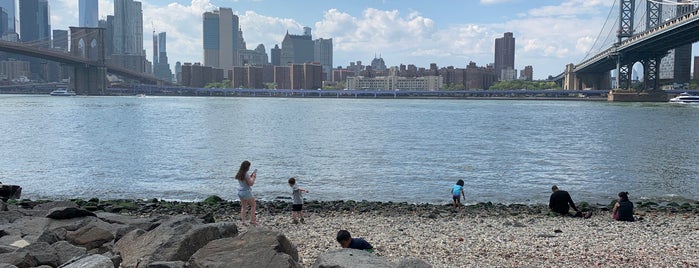 Brooklyn Bridge Park - Main Street Section is one of สถานที่ที่ Kimmie ถูกใจ.