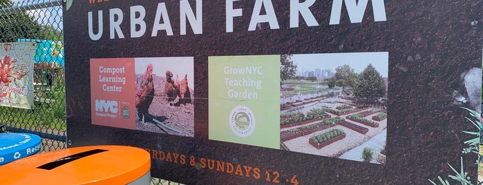 Governors Island Urban Farm is one of Orte, die Kimmie gefallen.