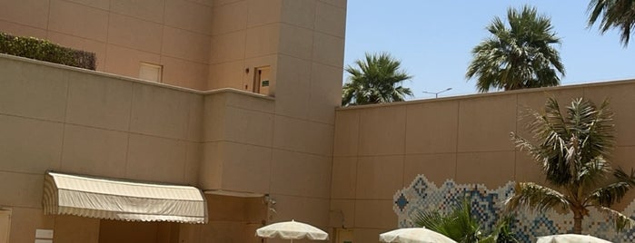 Le Méridien is one of Jeddah.
