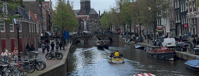 Oudekerksbrug is one of Amsterdam Best: Sights & shops.