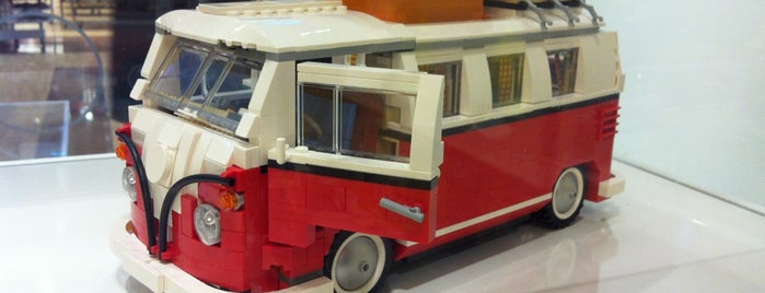 The Lego Store is one of Posti che sono piaciuti a MARK.