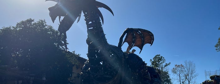 Festival of Fantasy Parade is one of Walt Disney World - Magic Kingdom.