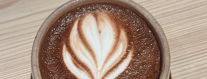 WA Cafe is one of LDN: Caffeine & Sugar.