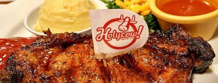Holycow Steak Citos is one of Locais curtidos por Arie.