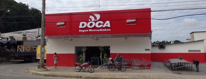 Supermercado Doca is one of lugares onde frequento.