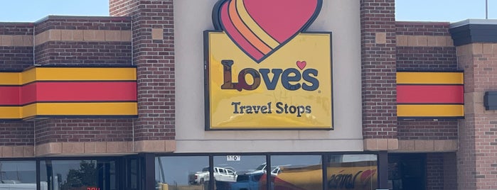 Love's Travel Stop is one of Popular with GasBuddy Spotters.