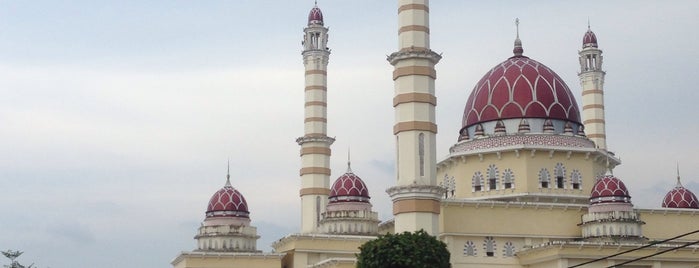 masjid hadhari