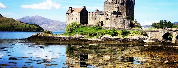 Eilean Donan Castle is one of World Castle List.