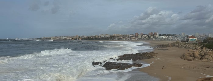 Praia de Lavadores is one of Porto.