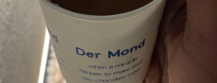 Der Mond is one of M.