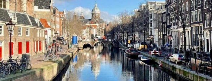 Oudekerksplein is one of Amsterdam Best: Sights & shops.
