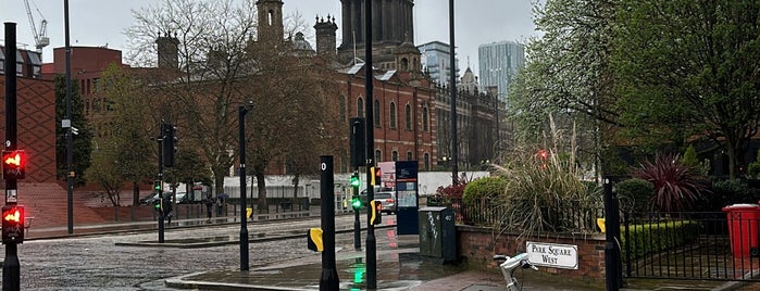 Park Square is one of Leeds.