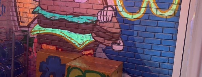 Graffiti Burger is one of دبي.