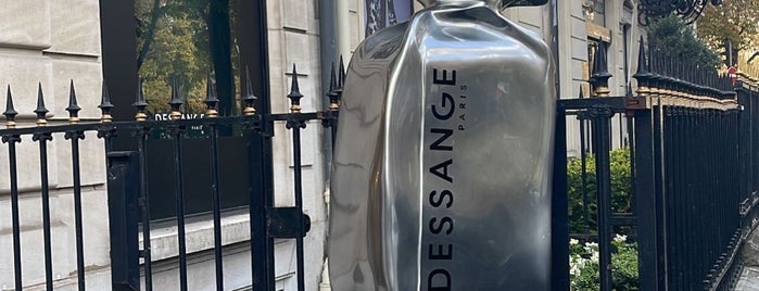 Dessange is one of Paris 🇫🇷.