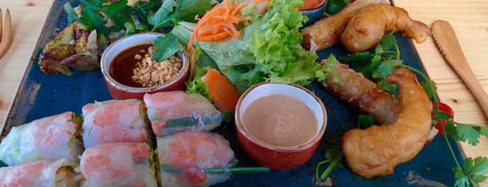 Sonamu (소나무) is one of Vegetarische Restaurants.