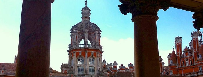 Founder's - South Quad is one of Royal Holloway (RHUL) Check-Ins.