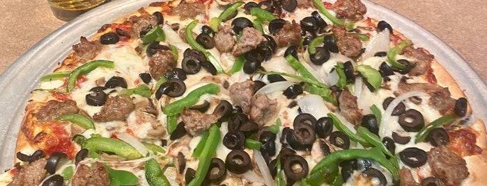 Ricardo's Pizza is one of favorite restaurants.