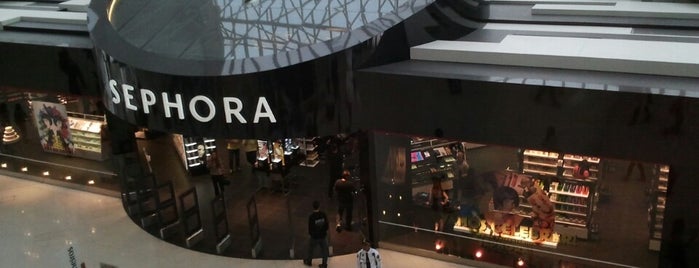 Sephora is one of Lieux qui ont plu à Andressa.