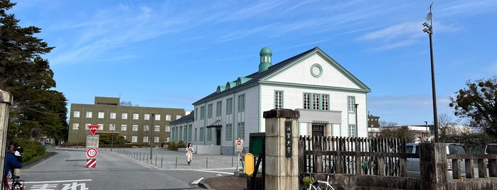 滋賀大学経済学部講堂 is one of レトロ・近代建築.