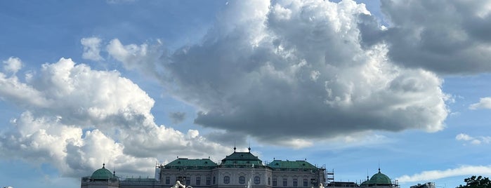 Unteres Belvedere is one of Museums in Vienna.