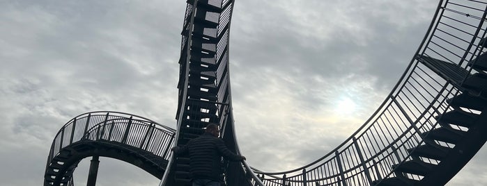 Tiger & Turtle - Magic Mountain is one of Duisburg.