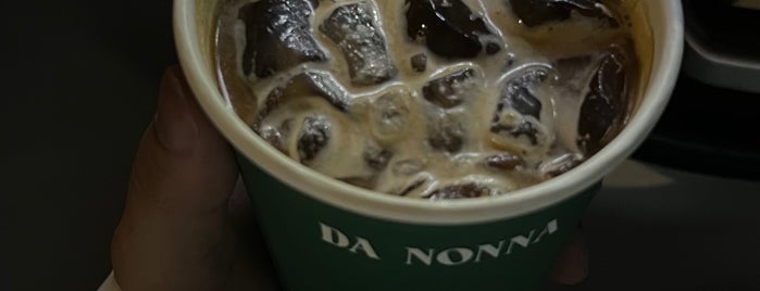 DA NONNA is one of Coffee.