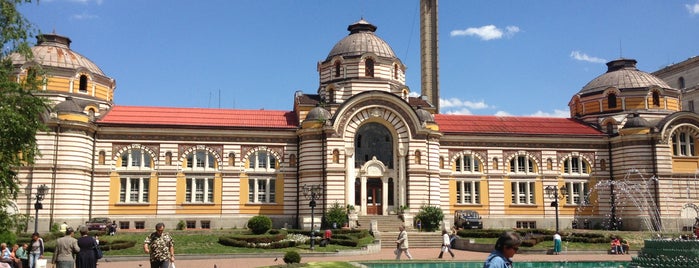 Градина "Централна баня" (central mineral baths' garden) is one of Sofia.