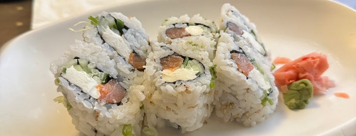 Zen Japanese Grill & Sushi Bar is one of Boston.