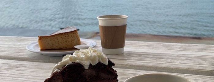 Lighthouse Café is one of Key Biscayne & Miami.