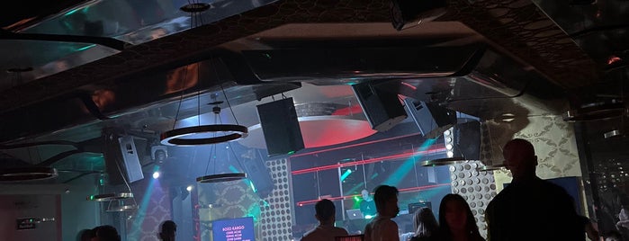 mea clup is one of Studio Nocturne'nin Beğendiği Mekanlar.