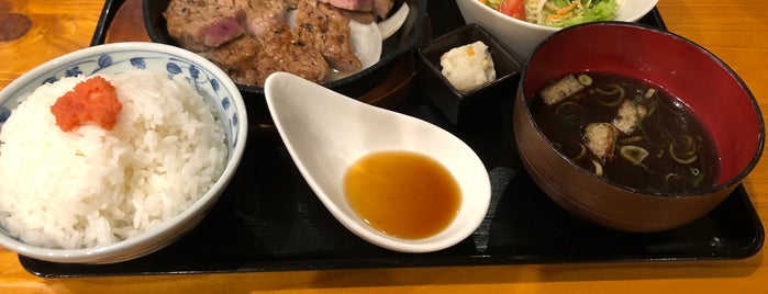 豚ステーキ1010 行橋南店 is one of リピ確定.