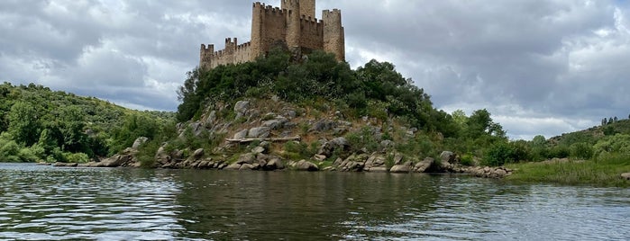 Castelo de Almourol is one of out of lisbon.